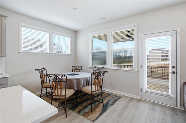 2131 Landsburg Way, Lawrenceville, GA 30043