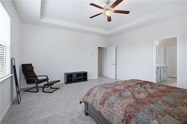 2131 Landsburg Way, Lawrenceville, GA 30043