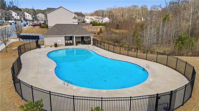 2131 Landsburg Way, Lawrenceville, GA 30043