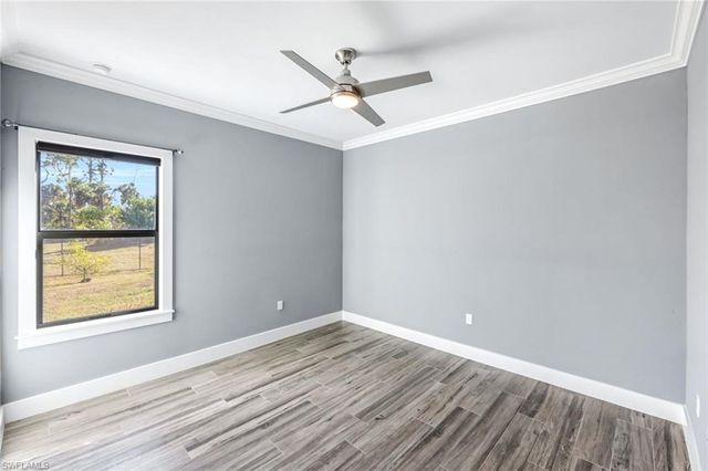 141 20th AVE NW, Naples, FL 34120