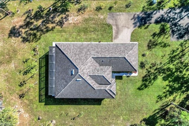 141 20th AVE NW, Naples, FL 34120