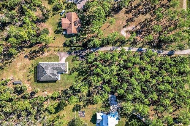 141 20th AVE NW, Naples, FL 34120