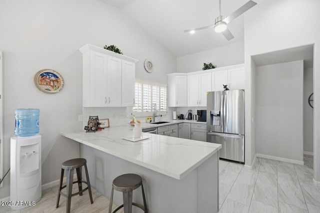 24950 S LAKEWOOD Drive, Sun Lakes, AZ 85248