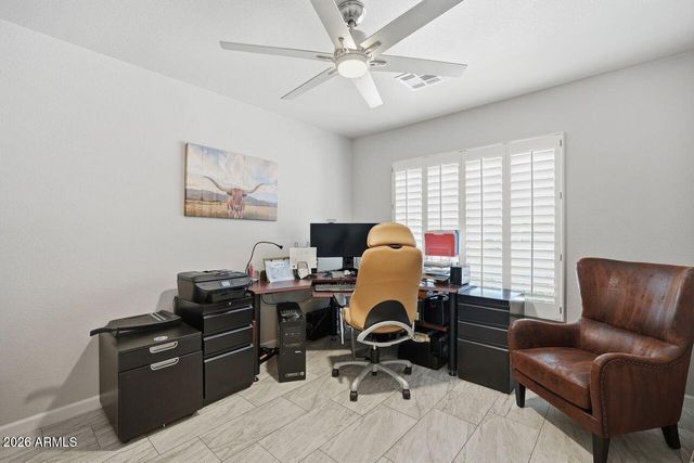 24950 S LAKEWOOD Drive, Sun Lakes, AZ 85248