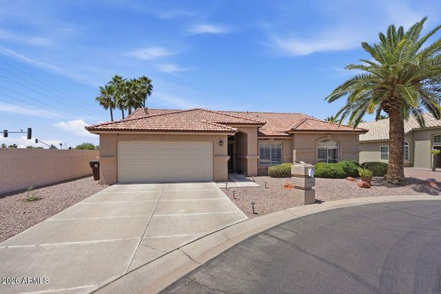 24950 S LAKEWOOD Drive, Sun Lakes, AZ 85248