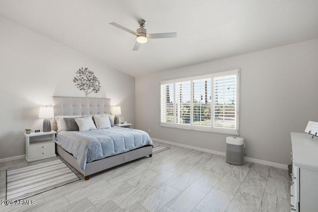 24950 S LAKEWOOD Drive, Sun Lakes, AZ 85248