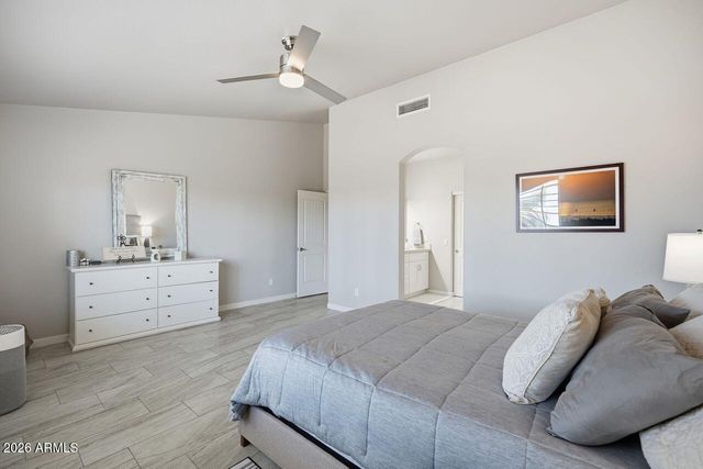 24950 S LAKEWOOD Drive, Sun Lakes, AZ 85248