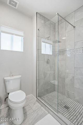 24950 S LAKEWOOD Drive, Sun Lakes, AZ 85248