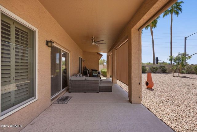 24950 S LAKEWOOD Drive, Sun Lakes, AZ 85248