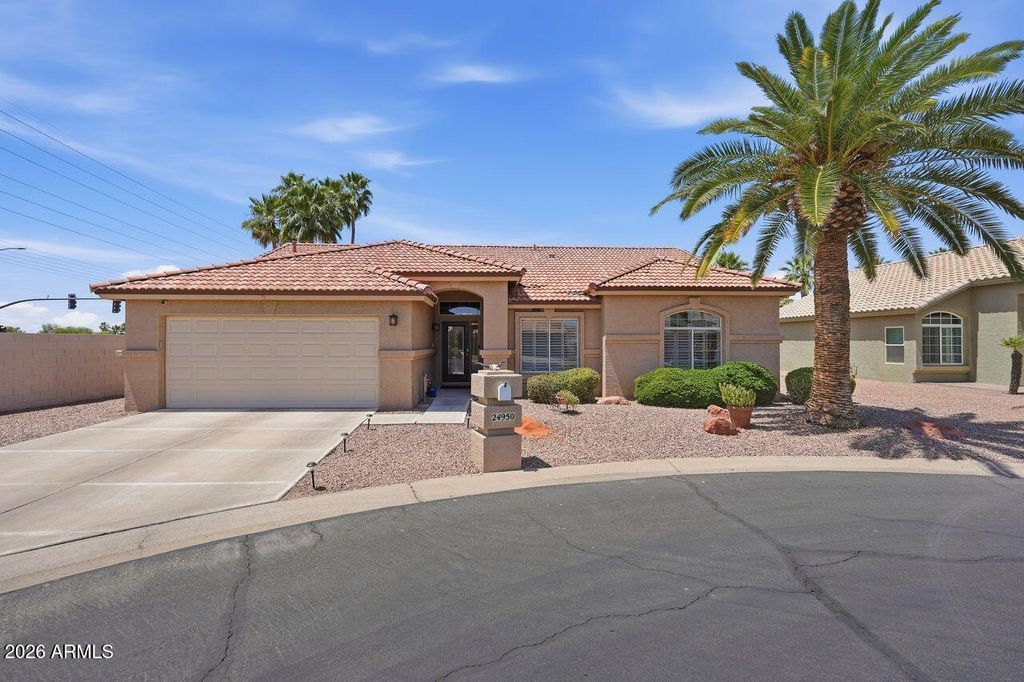 24950 S LAKEWOOD Drive, Sun Lakes, AZ 85248