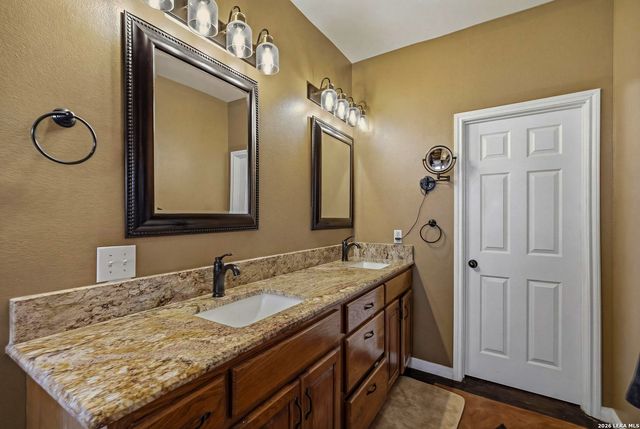 9007 Powhatan, San Antonio, TX 78230