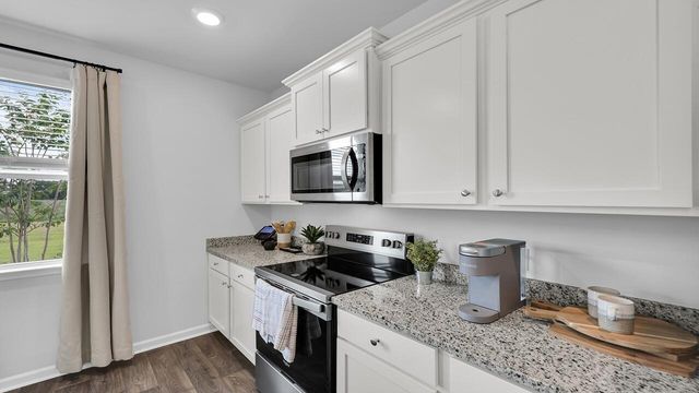 128 Serrano Street, North Charleston, SC 29420