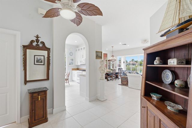 740 Pinehurst Way, Palm Beach Gardens, FL 33418