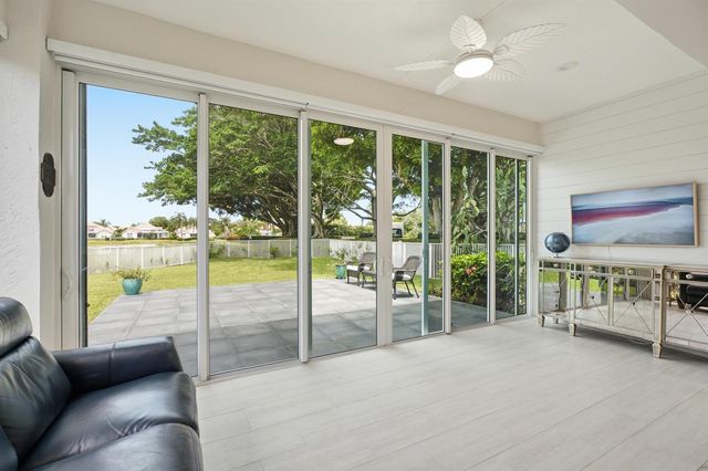 740 Pinehurst Way, Palm Beach Gardens, FL 33418