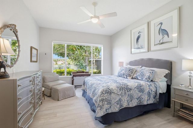 740 Pinehurst Way, Palm Beach Gardens, FL 33418