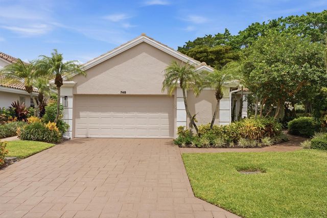740 Pinehurst Way, Palm Beach Gardens, FL 33418