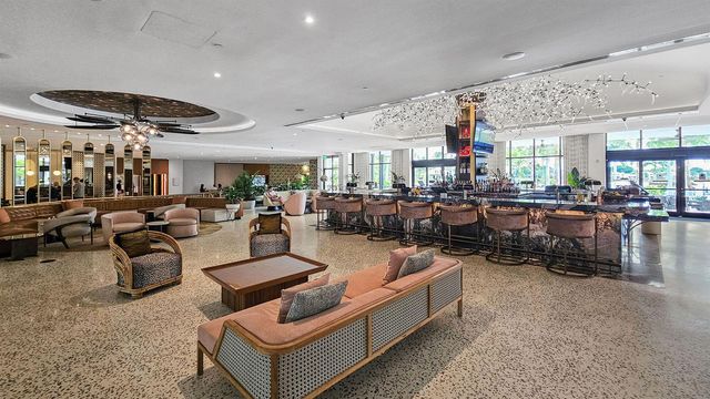 740 Pinehurst Way, Palm Beach Gardens, FL 33418