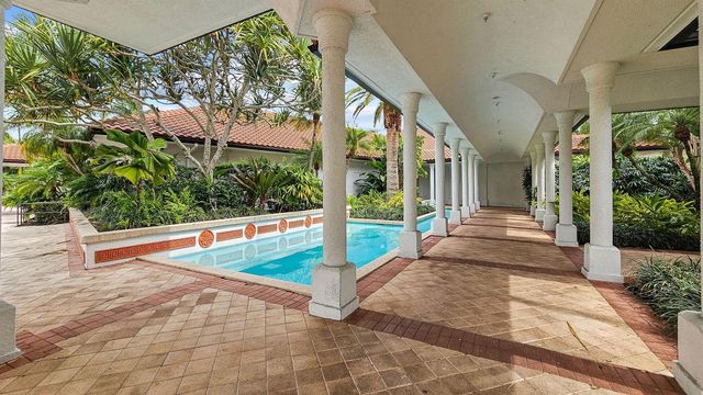 740 Pinehurst Way, Palm Beach Gardens, FL 33418