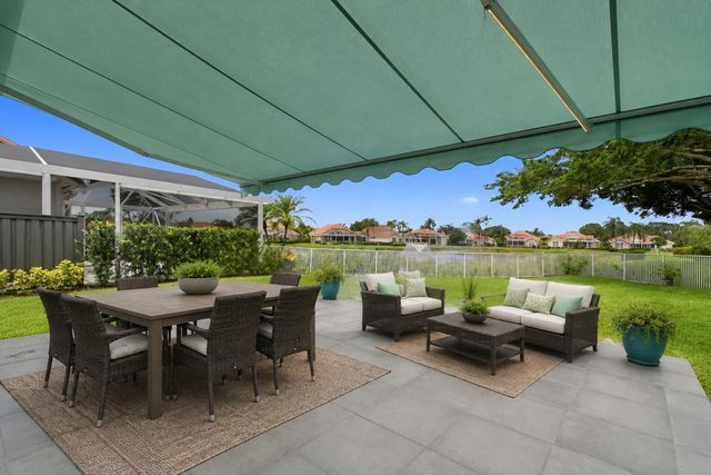 740 Pinehurst Way, Palm Beach Gardens, FL 33418