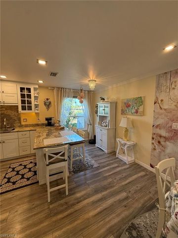 9968 Ortega LN, Bonita Springs, FL 34135