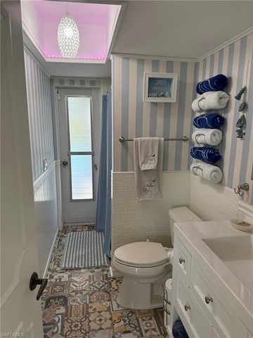 9968 Ortega LN, Bonita Springs, FL 34135