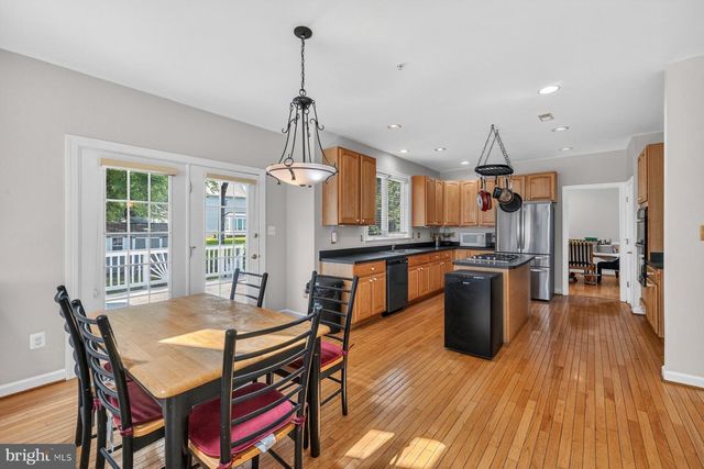 10106 BARTLEY WAY, Lanham, MD 20706