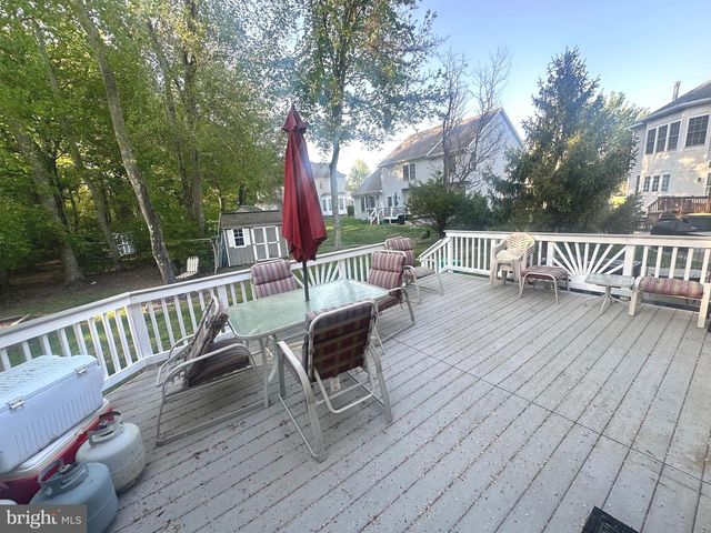 10106 BARTLEY WAY, Lanham, MD 20706