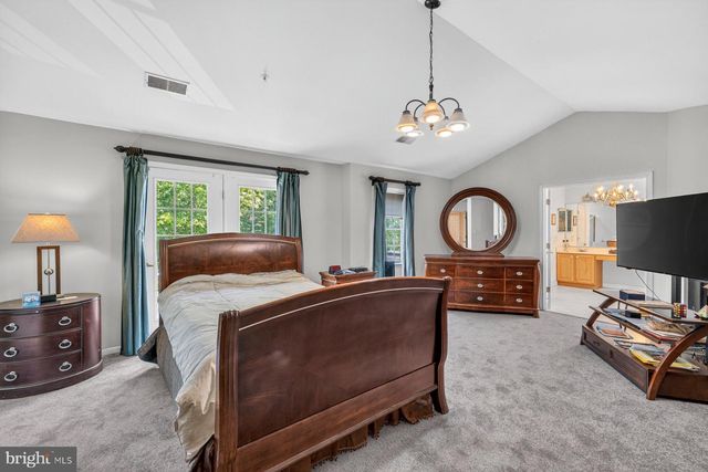 10106 BARTLEY WAY, Lanham, MD 20706