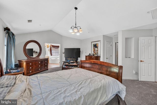 10106 BARTLEY WAY, Lanham, MD 20706