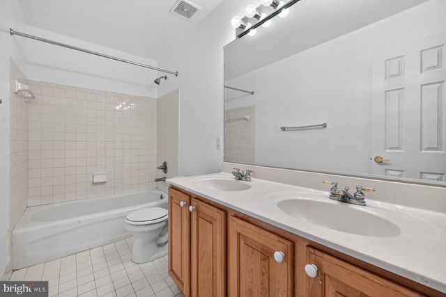 10106 BARTLEY WAY, Lanham, MD 20706