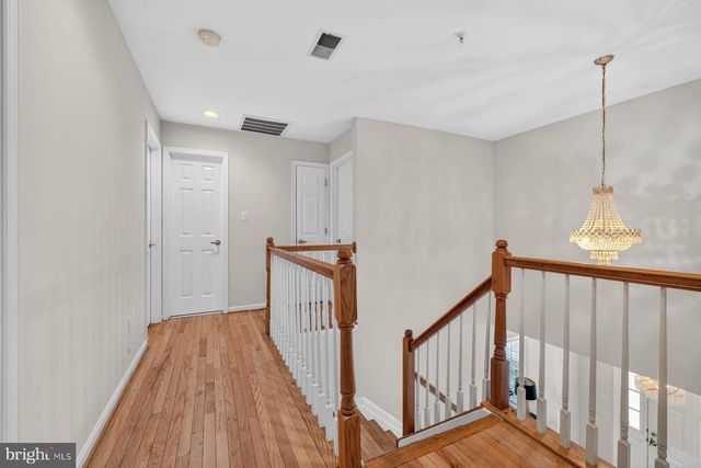10106 BARTLEY WAY, Lanham, MD 20706