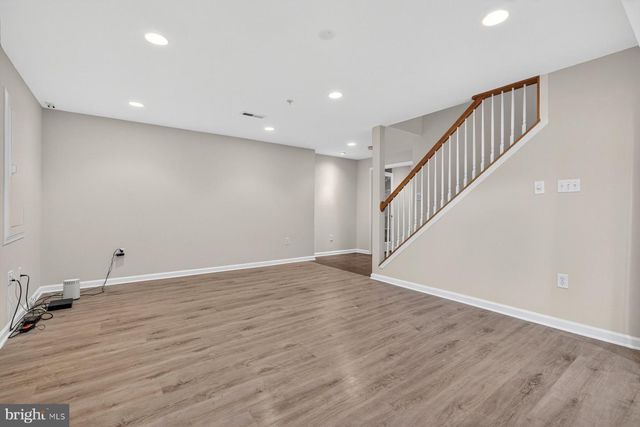 10106 BARTLEY WAY, Lanham, MD 20706