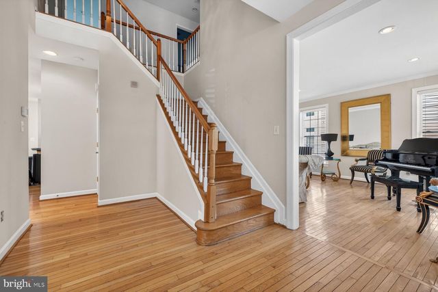 10106 BARTLEY WAY, Lanham, MD 20706