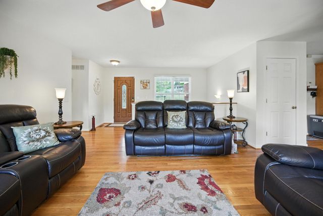 1166 Devane Lane, Frankfort, KY 40601