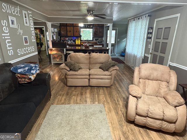 326 Eichelberger Drive, Lagrange, GA 30241
