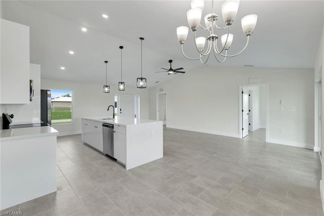 1625 NE 23rd ST, Cape Coral, FL 33909