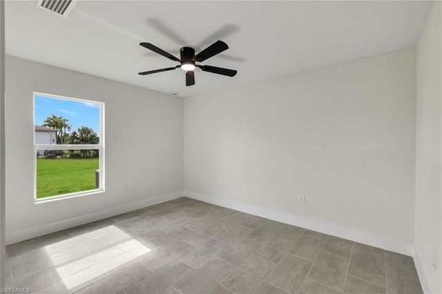 1625 NE 23rd ST, Cape Coral, FL 33909