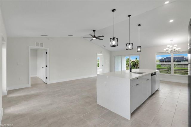 1625 NE 23rd ST, Cape Coral, FL 33909
