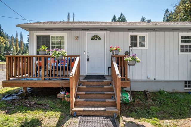 1337 Coal Creek Road, Longview, WA 98632
