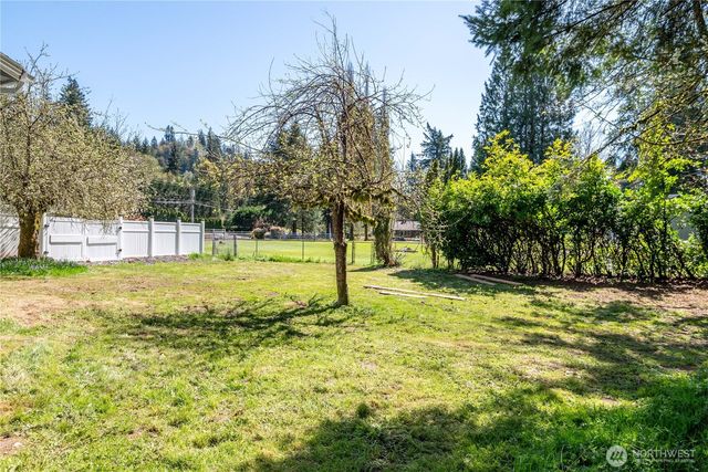 1337 Coal Creek Road, Longview, WA 98632