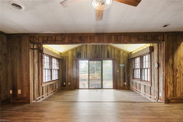 192 158 HWY W, Camden, NC 27921