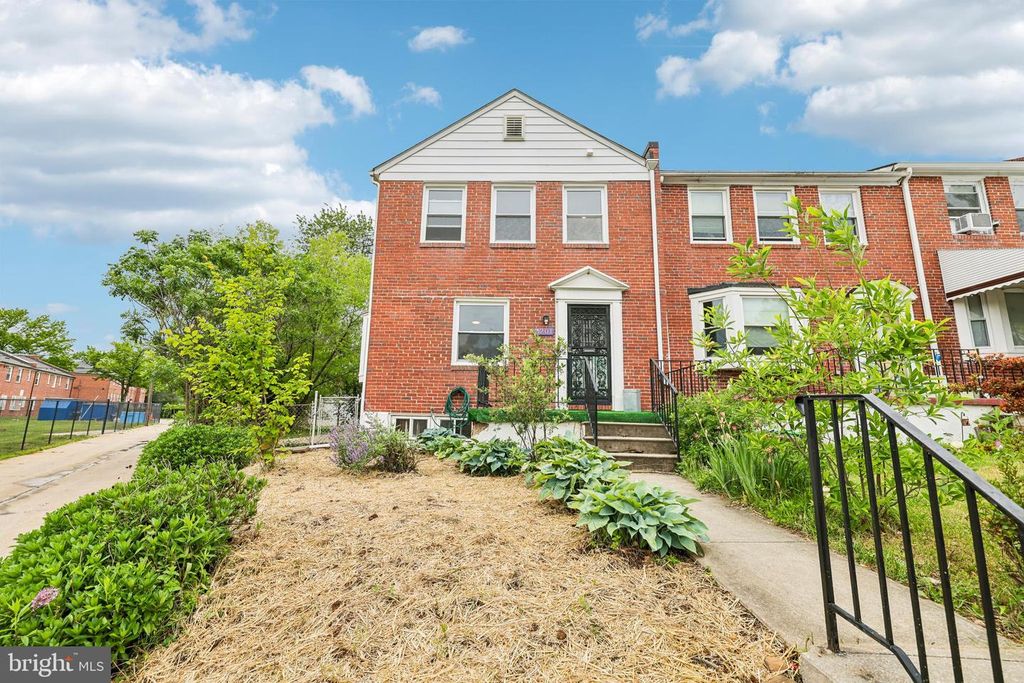 Image 1 of property listing at 3201 DORITHAN RD, Baltimore, MD 21215