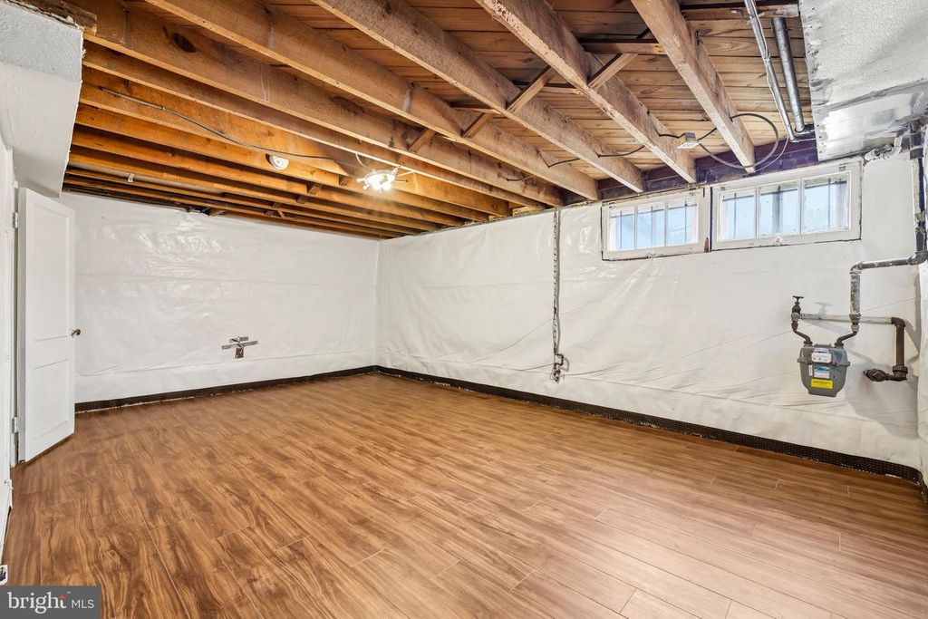 Image 33 of property listing at 3201 DORITHAN RD, Baltimore, MD 21215