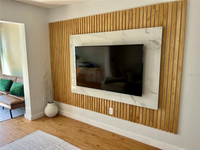4510 OVERLOOK DRIVE NE 225, St Petersburg, FL 33703