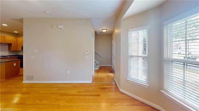 378 Summergate Drive, Winston-salem, NC 27103