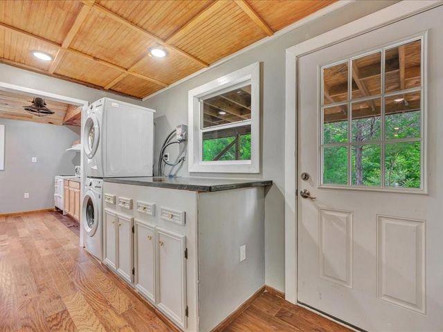 1949 County Road 2717, Alto, TX 75925