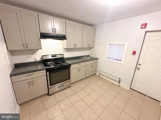 4722 LONGSHORE AVE #1R, Philadelphia, PA 19135