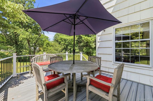 629 Scarborough Road, Briarcliff Manor, NY 10510
