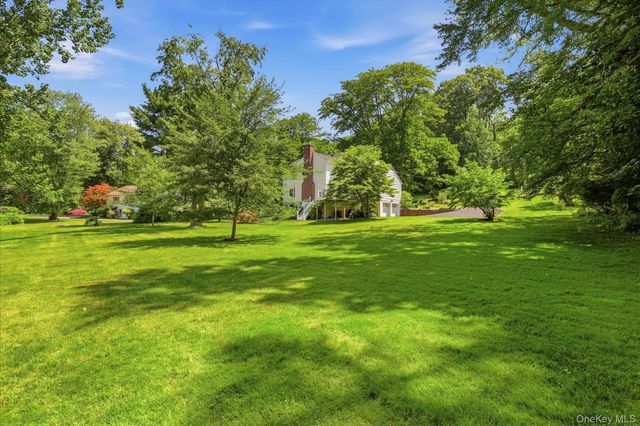 629 Scarborough Road, Briarcliff Manor, NY 10510