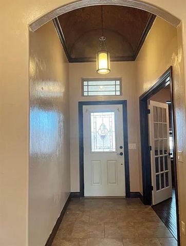 3712 Oakridge Circle, Edmond, OK 73034